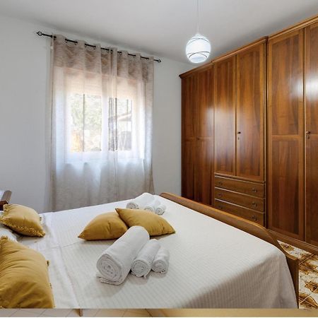 Appartamento Casa Vostra Bosa Bagian luar foto