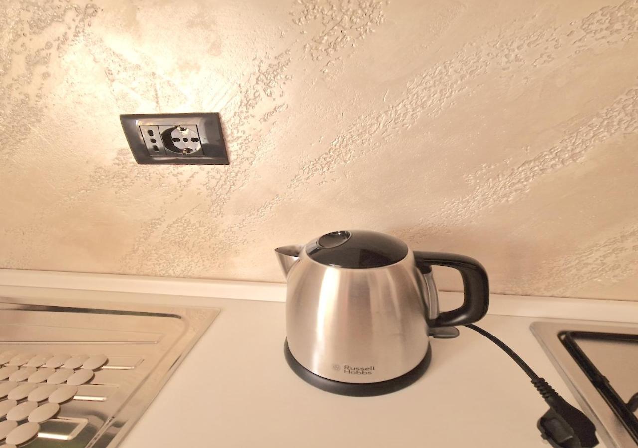 Appartamento Casa Vostra Bosa Bagian luar foto